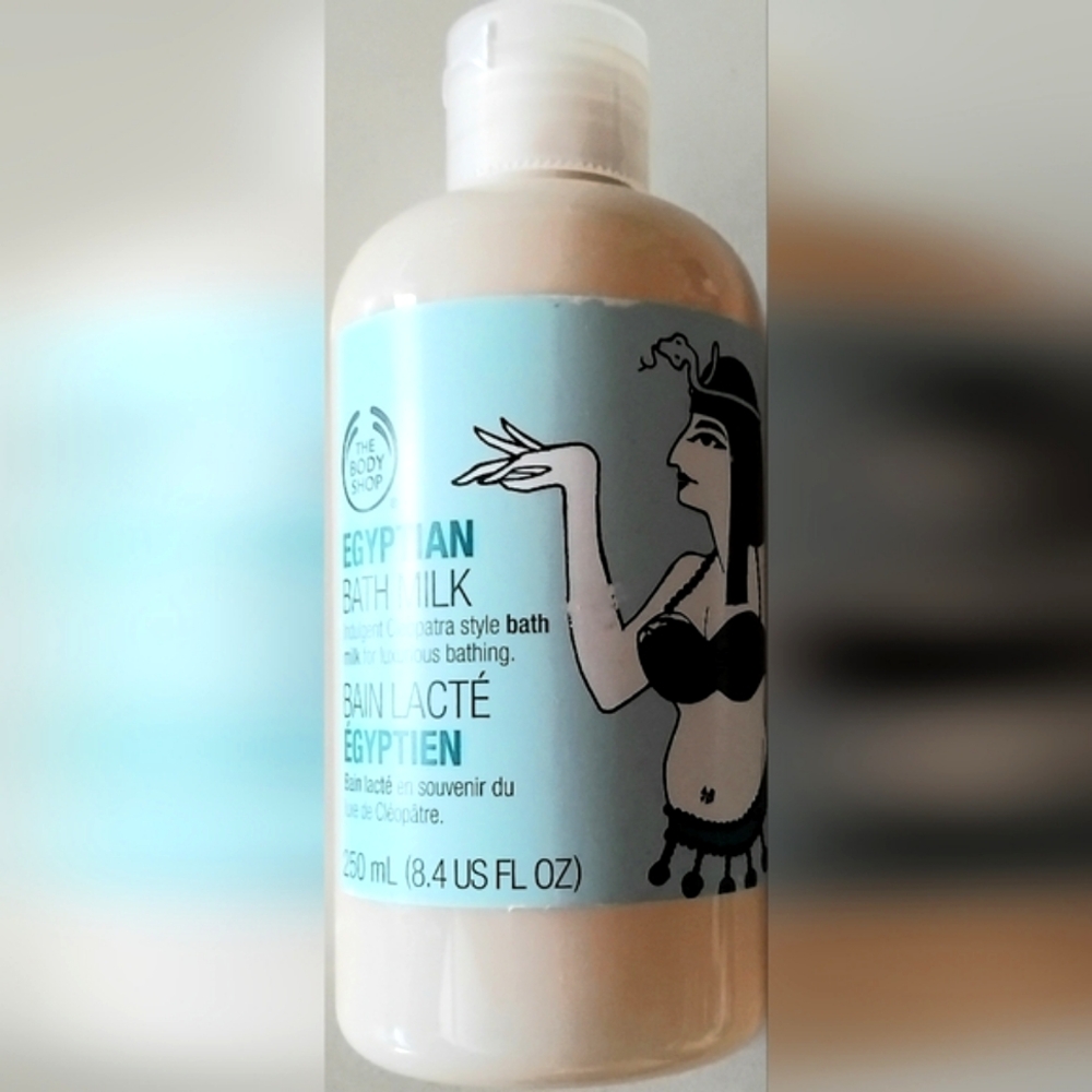 THE BODY SHOP EGYPTIAN BATH MILK CREAMY SOAK 8.4 OZ  ***SMELLS SO GOOD!!!***
